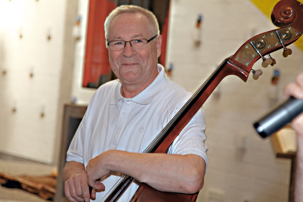 Bernd Struckmeier am Kontrabass